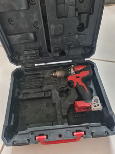 Milwaukee M18 CBLDD (1 фото из 2)