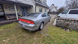 Dodge Charger R/T Plus (5 foto / 13)