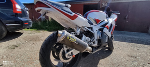 Yamaha YZF R6. 72kWt (2 foto / 4)
