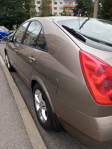 Nissan Primera 2.0 (5 foto / 15)