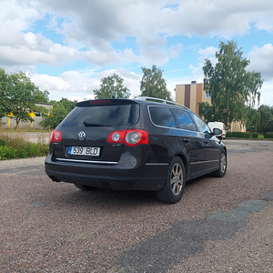 Volkswagen Passat 2.0 103kW (4 foto / 15)
