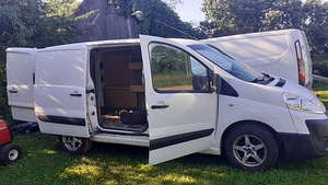 Продается Peugeot Expert (4 фото из 4)