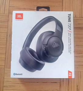 Наушники JBL TUNE 720BT в продаже (2 фото из 2)