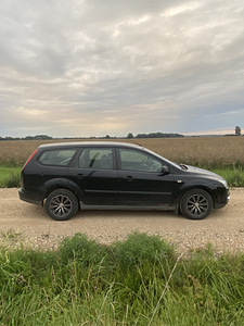 Ford Focus 1.6tdci 66kw 2006 (7 foto / 13)