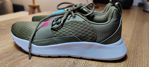Uued Puma Softfoam optimaalse mugavusega tossud, suurus 37 (5 foto / 10)