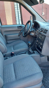 FORD TOURNEO CONNECT 2005 (4 foto / 4)