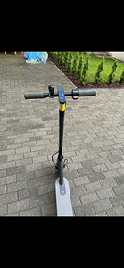 Xiaomi Mi Electric Scooter Essential (2 foto / 10)