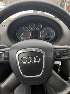 Продам Audi A3 1.6 77кВ (8 фото из 9)