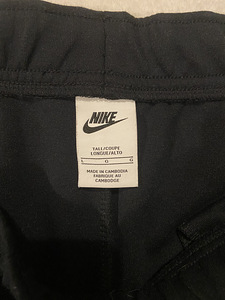 NIKE TECH FLEECE MEN'S SLIM FIT JOGGER SWEATPANTS (4 foto / 4)