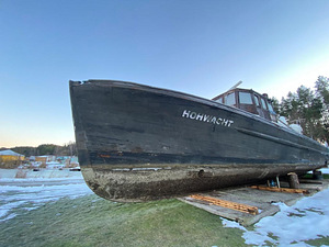 Volvo Penta ship's engine (1 foto / 5)