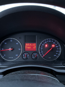 Volkswagen Golf 5 (7 foto / 12)