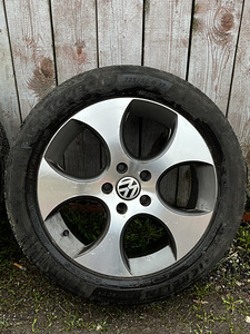Veljed Volkswagen R17 (9 foto / 10)
