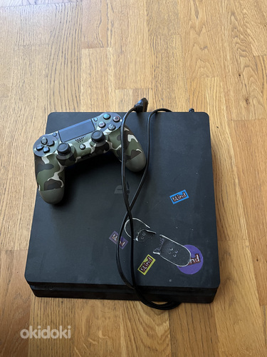 PlayStation 4 (фото #1)
