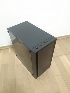 Xeon E5-2670/X99/8GB/SSD 128GB/HDD 500GB/Radeon RX 470 8GB (1 foto / 10)