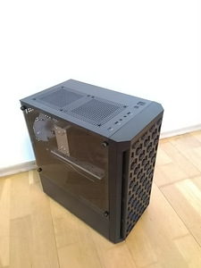 Xeon E5-2676/X99/32GB RAM/SSD 512GB/Radeon RX 470 8GB (2 foto / 10)