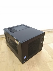 ITX size/Intel G4400/H110/16GB RAM/SSD 120GB (1 foto / 9)