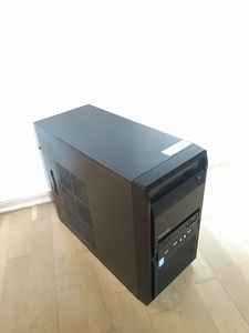 Xeon E5-2430/X79/32GB RAM/SSD 128GB/HDD 500GB/RX 570 4GB (1 foto / 10)