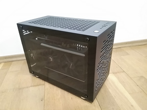Ryzen 5 4650G/B450I/16GB RAM/SSD 500GB/RX 5700XT 8GB/ITX (9 foto / 9)