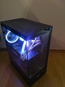 Ryzen 5 7600X/B650I/32GB RAM/SSD 1000GB/RTX 3070 OC 8GB (1 foto / 10)