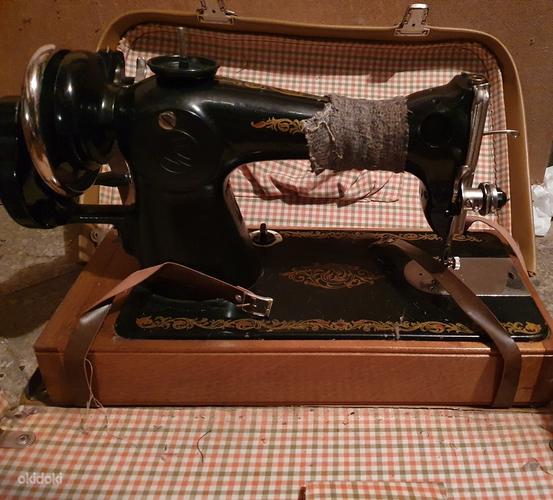 Швейная машина "Подольск" (фото #1)