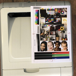 Värviprinter HP Color LaserJet CP1215 (3 foto / 4)