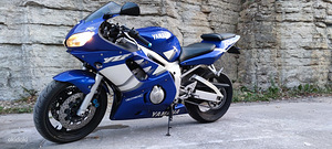 Yamaha R6 (1 фото из 4)