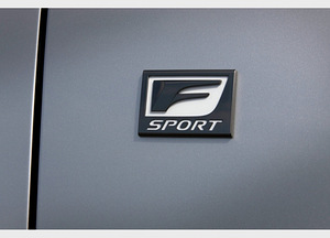 F-sport metallist märk Lexus (2 foto / 4)
