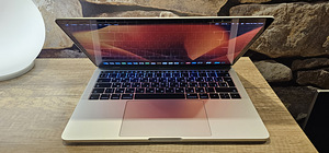 Apple MacBook Pro 2017 / i5 2.3GHz, Suurepärases seisukorras (2 foto / 10)