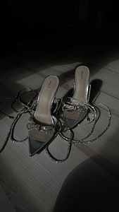 Туфли Aldo с блестками (5 фото из 5)