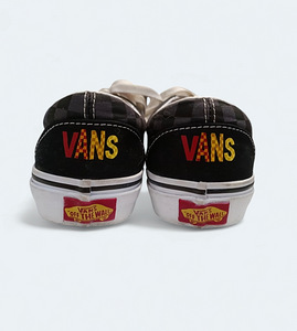Vans (3 foto / 5)