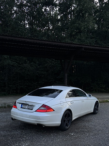 CLS 320 W219 (1 foto / 6)
