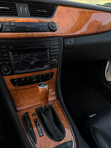 Mercedes Benz CLS 320 W219 (10 foto / 14)