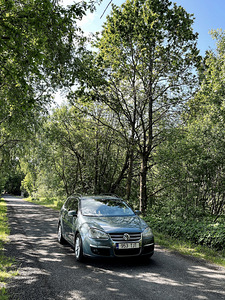 Volkswagen Golf 5 2.0 tdi (6 foto / 8)