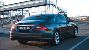 Mercedes-Benz CLS 320cdi 2008 (5 foto / 10)