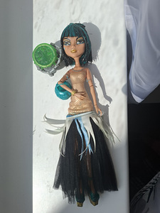 Monster high cleo (2 foto / 2)