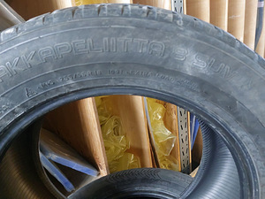 Продается nokian hakkapeliita 8 летних шипованных шин 255/55 (3 фото из 3)
