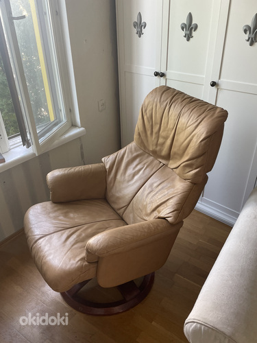 Продам кожаное кресло (фото #1)