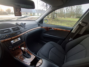 Mercedes-benz E220 2.2 tdi (5 foto / 6)