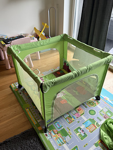 Манеж для ребенка CHICCO Open Green