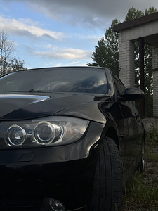 BMW 320i 2005 110kw manuaal (3 foto / 15)