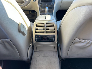 Mercedes-Benz W211 E220 CDI Avantgarde, 2005 (15 foto / 15)