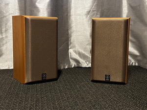 Yamaha NS-E55 vasak ja parem kõlar (2 foto / 4)