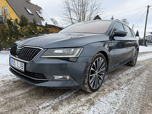 Skoda Superb L&K (2 foto / 13)