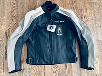 Новая кожаная куртка Richa для мотоциклистов