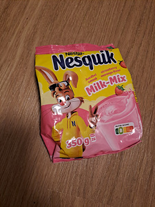Nesquik milk-mix maasika pulber / Nesquik maasikapulber (1 foto / 2)