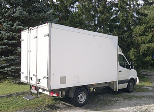 VW Crafter 2.5 100kW külmik furgoon (9 foto / 10)