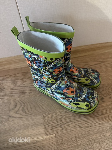 Резиновые сапоги р. 35