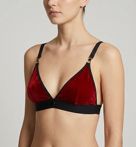 Punane sametist bralette-rinnahoidja, suurus S (2 foto / 2)