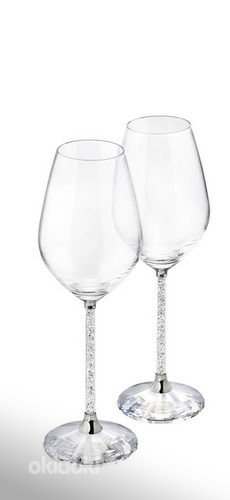 Swarovski klaasid, komplekt 2 tk, uued karbis