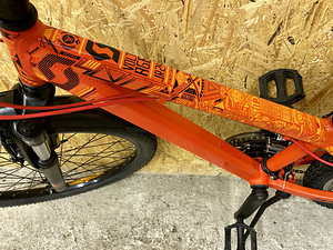 Jalgratas Scott Voltage JR24 (4 foto / 10)